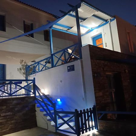 Roula'S Suites Andros Town Exterior foto
