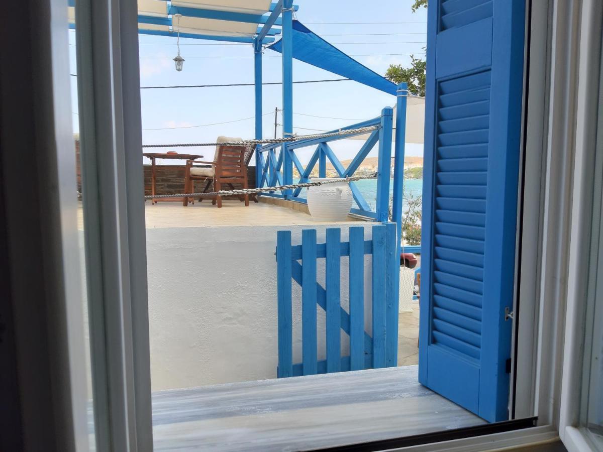 Roula'S Suites Andros Town Exterior foto